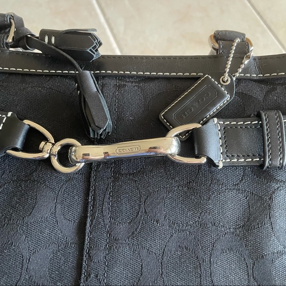 BLACK COACH PURSE - Picture 4 of 13